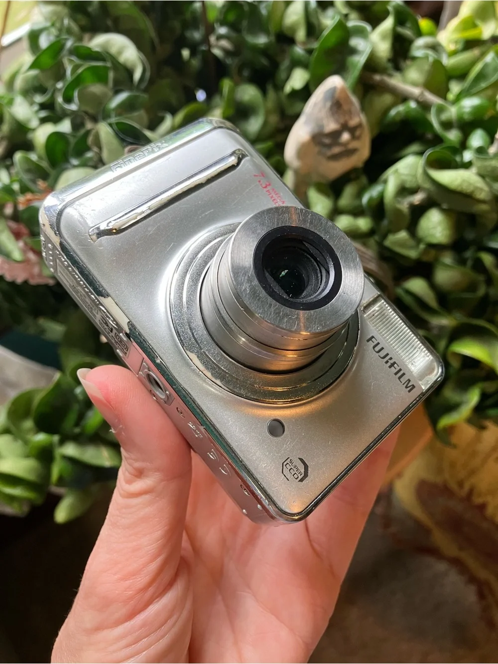 Used Fujifilm Finepix A700 7.3MP Digital Camera with 3x Optical Zoom